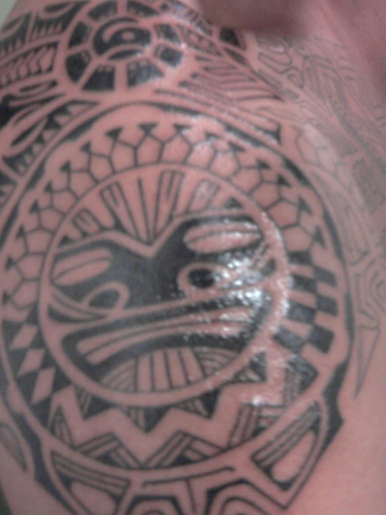polynesian tattoo by bambin0